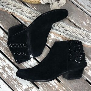 Sam Edelman Penrose Black Suede Booties 8